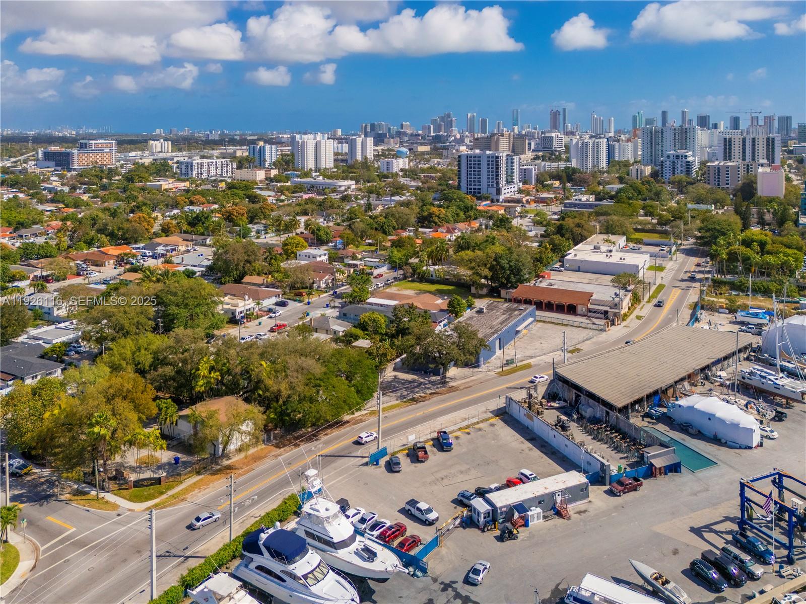 1884 NW 15th St Miami, FL 33125