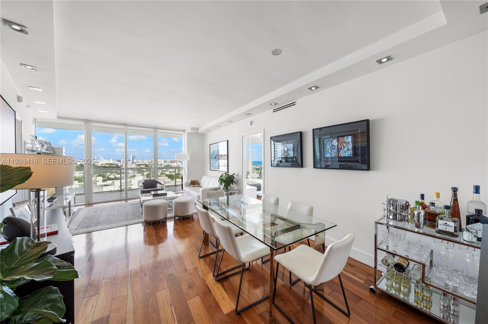 450 Alton Rd #1610 Miami Beach, FL 33139