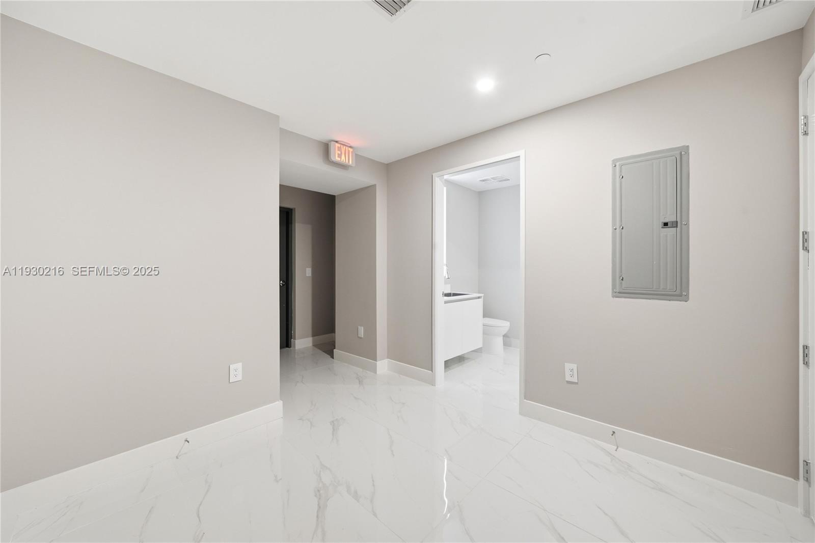 700 NE 24th St #4801 Miami, FL 33137