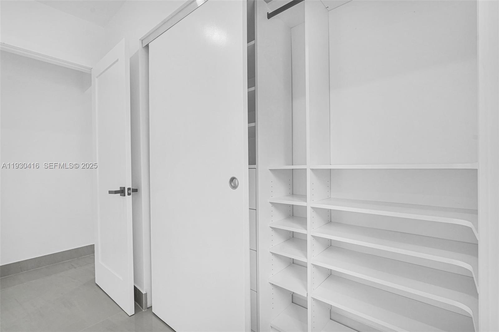 998 SW 11th St Miami, FL 33129