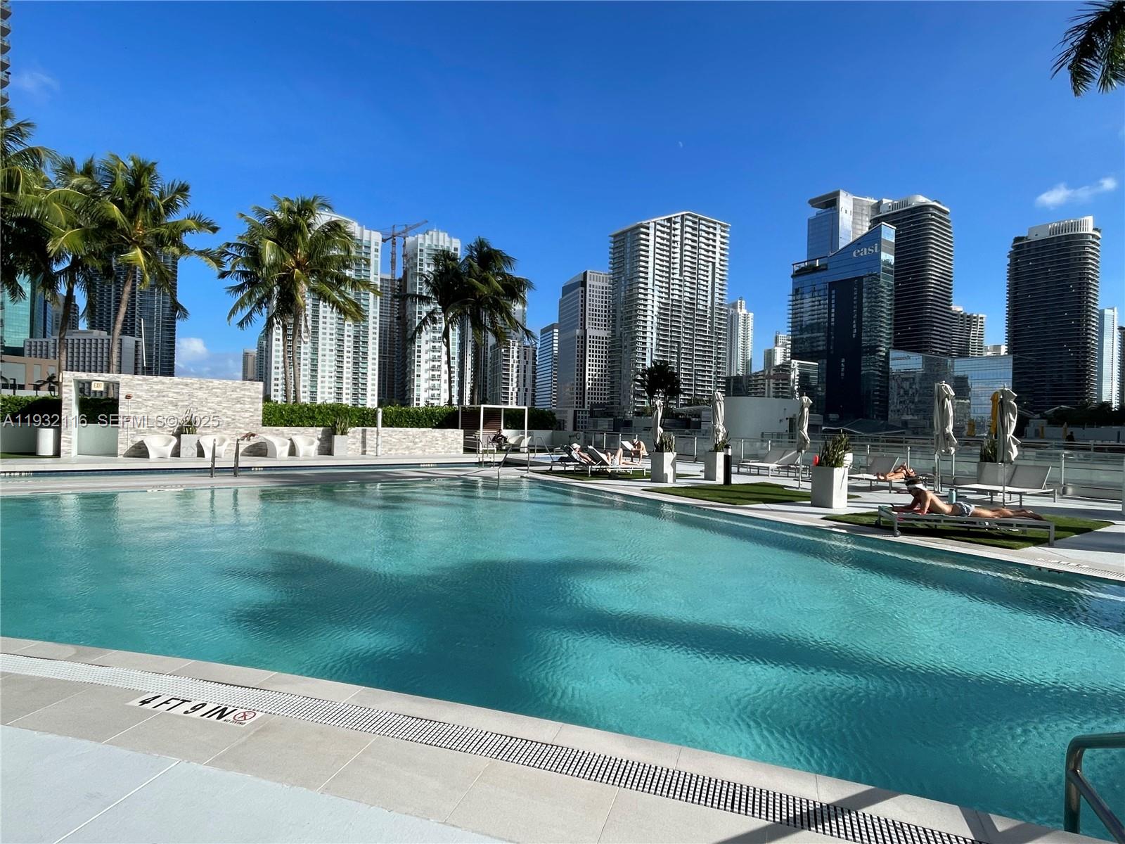 image The Ivy at Riverfront18