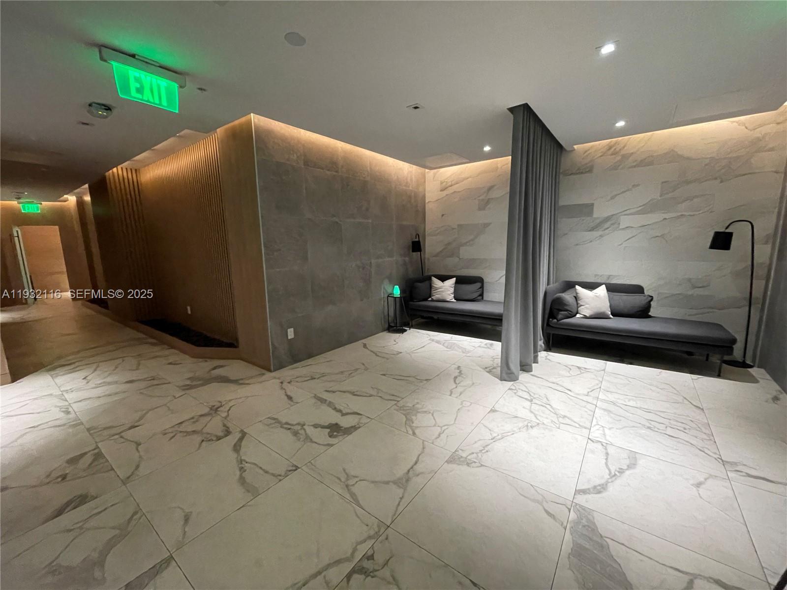 image The Ivy at Riverfront20