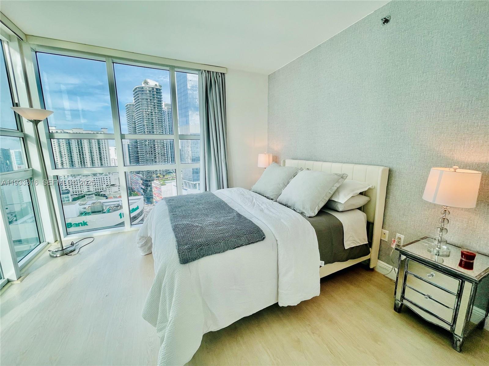 image The Plaza on Brickell East9