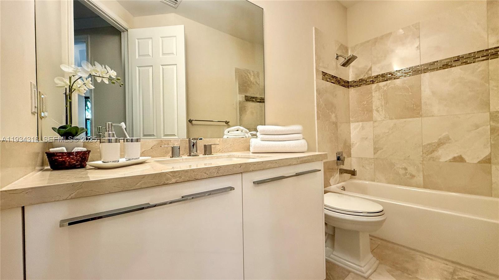 8351 NW 51st Ter #8351 Doral, FL 33166