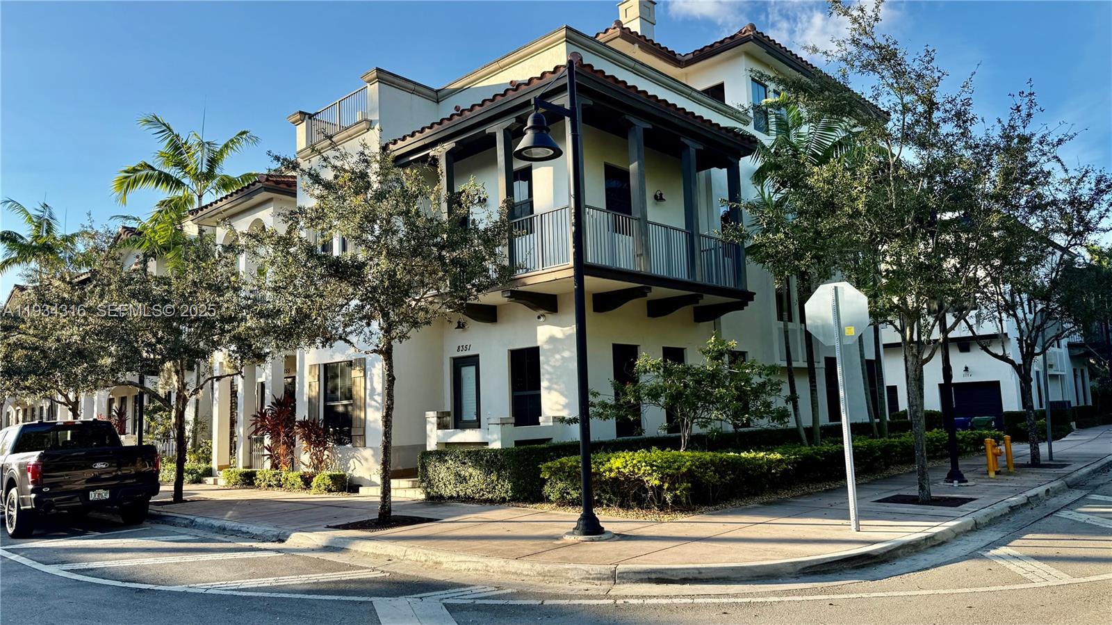 8351 NW 51st Ter #8351 Doral, FL 33166