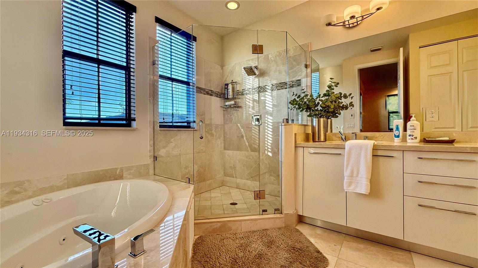 8351 NW 51st Ter #8351 Doral, FL 33166