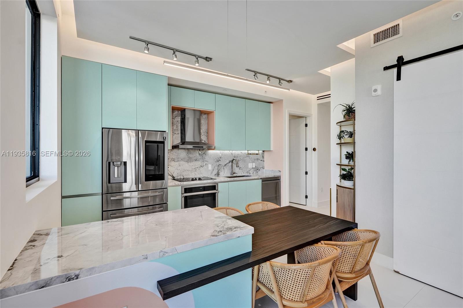 image Ten30 South Beach11