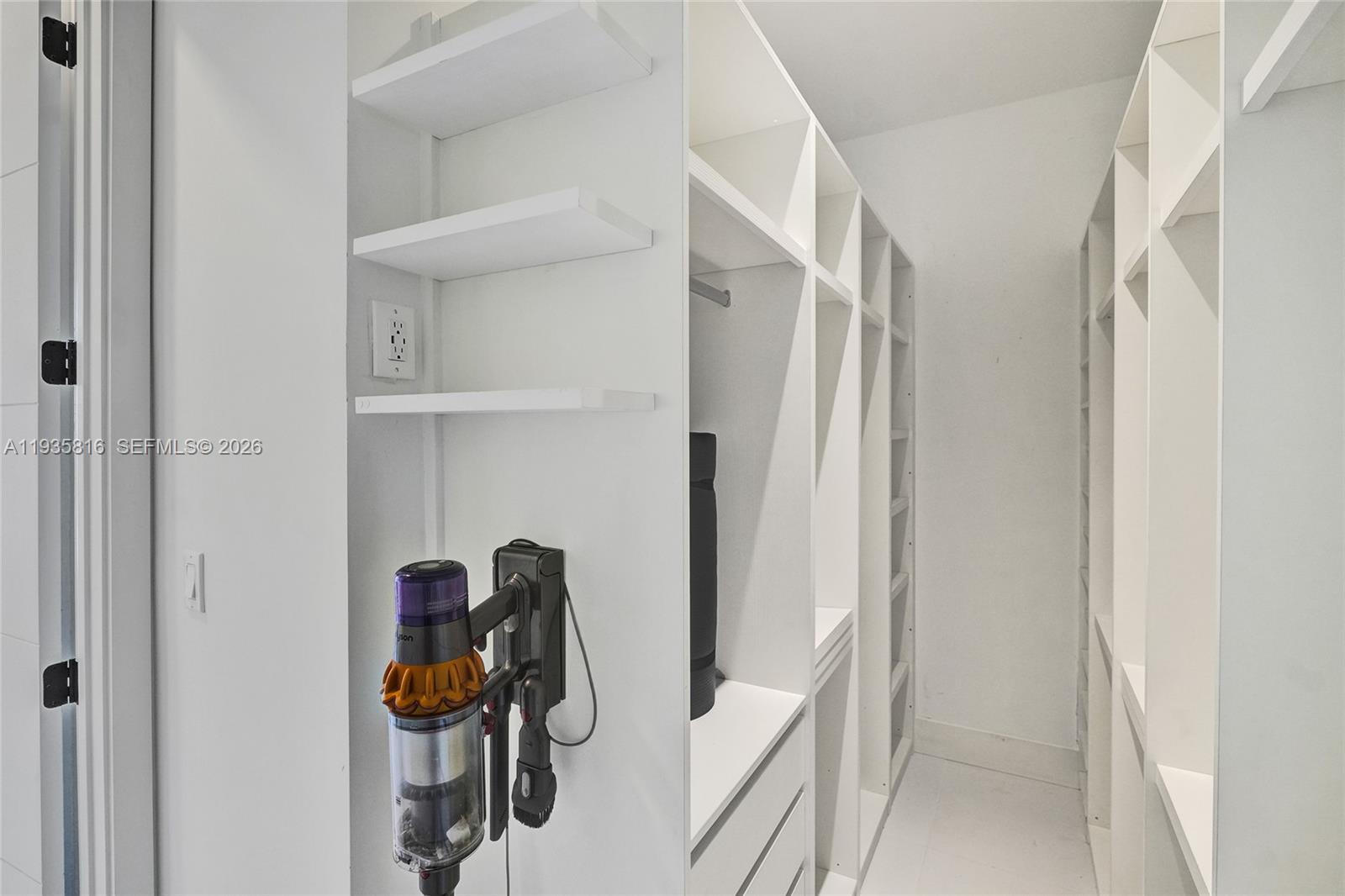 image Ten30 South Beach15