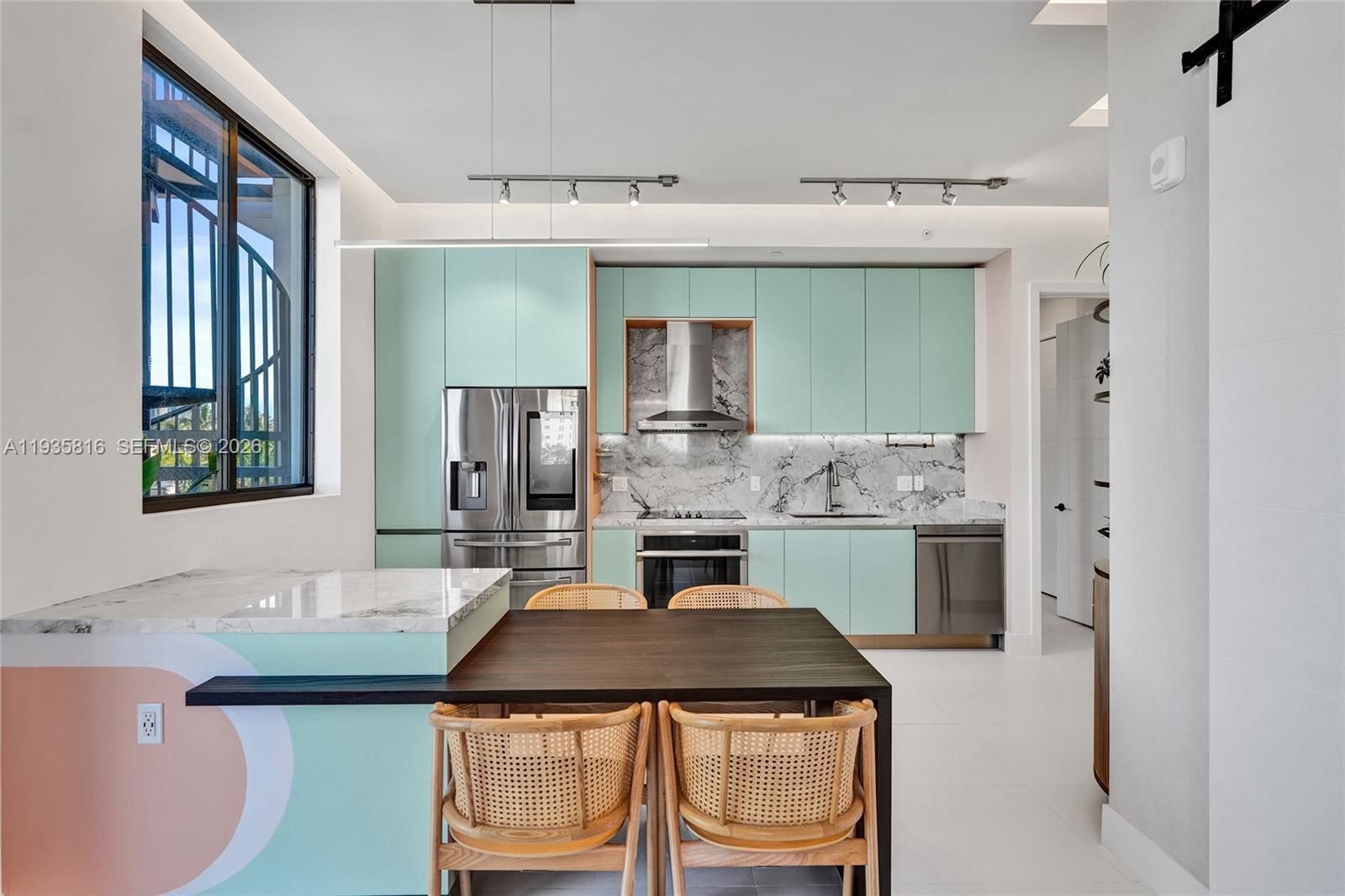 image Ten30 South Beach1