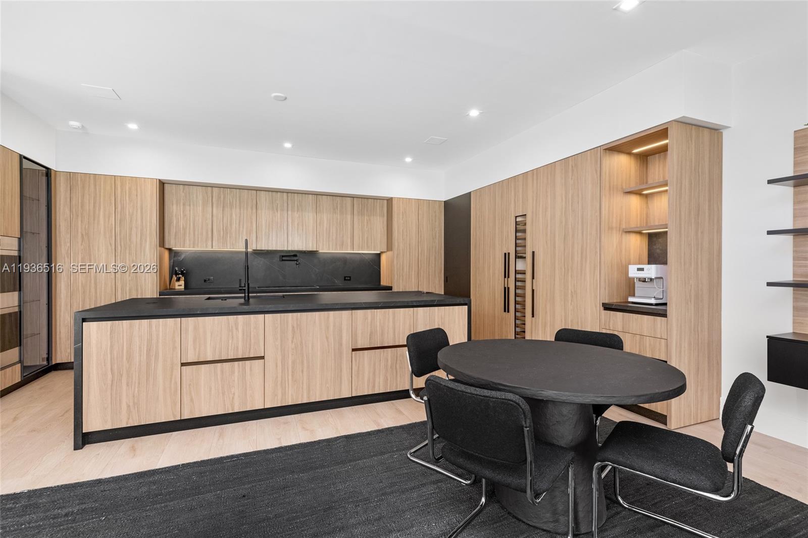 6003 SW 80th St South Miami, FL 33143