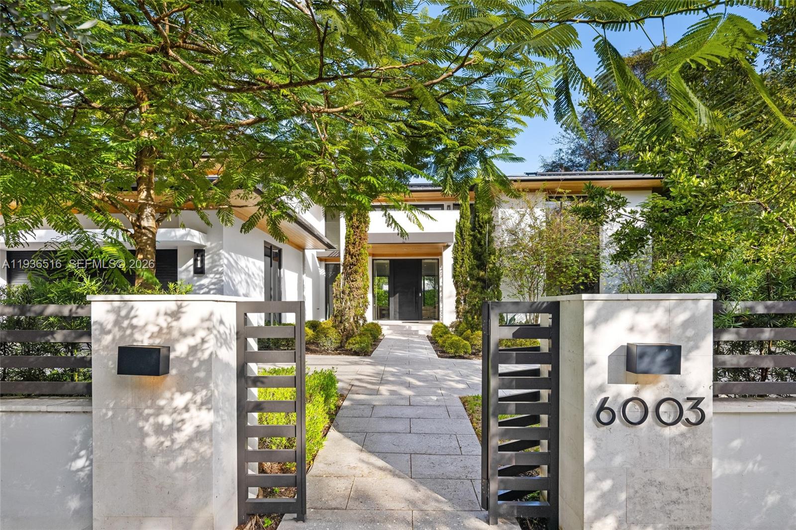 6003 SW 80th St South Miami, FL 33143