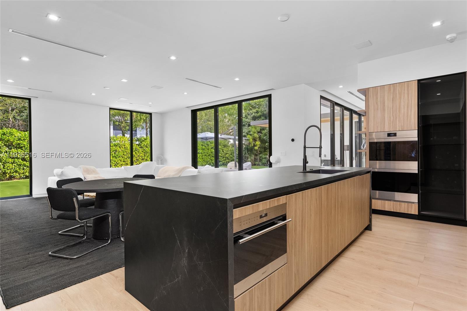 6003 SW 80th St South Miami, FL 33143