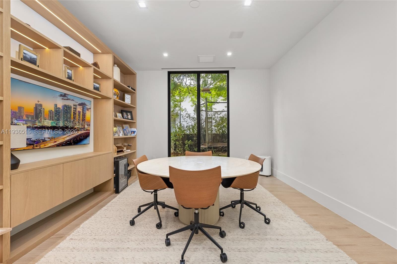 6003 SW 80th St South Miami, FL 33143