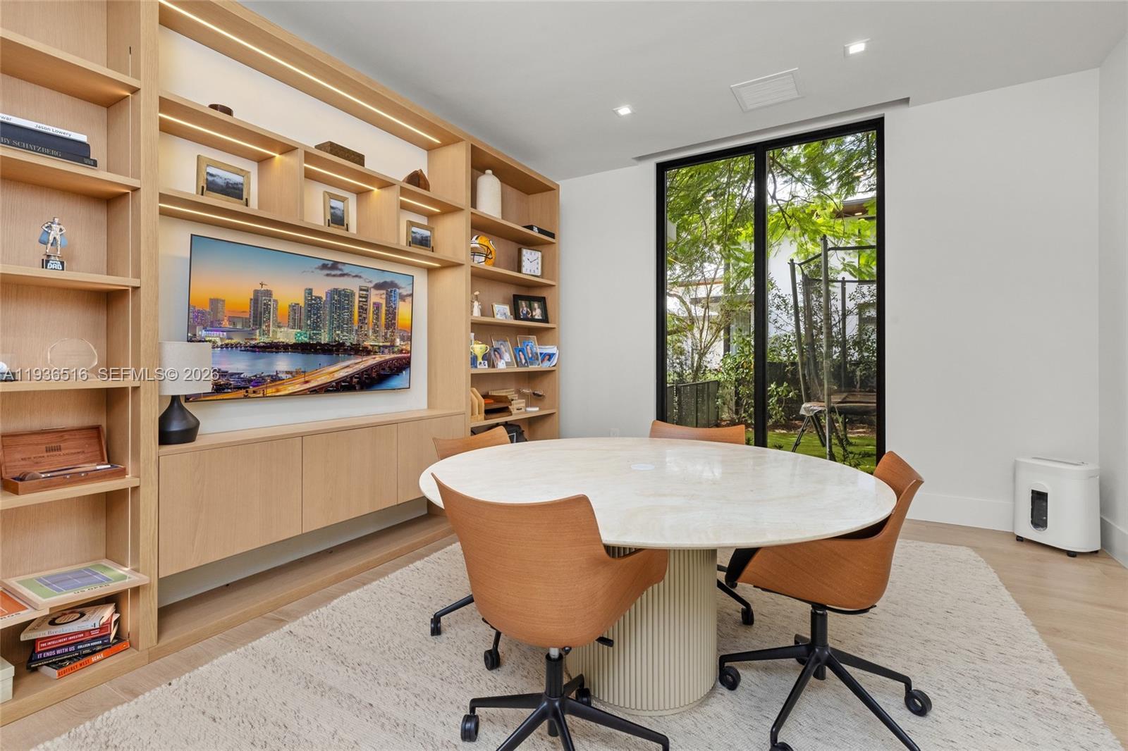 6003 SW 80th St South Miami, FL 33143