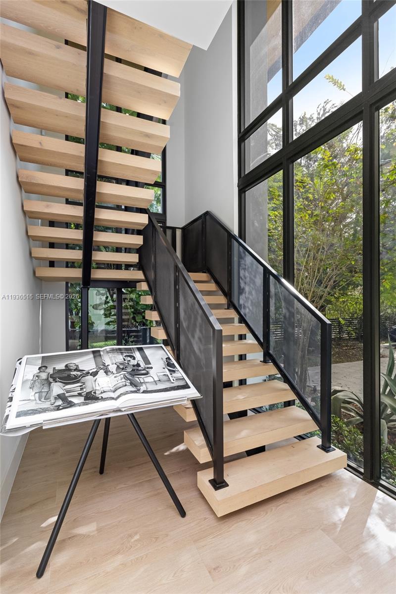 6003 SW 80th St South Miami, FL 33143