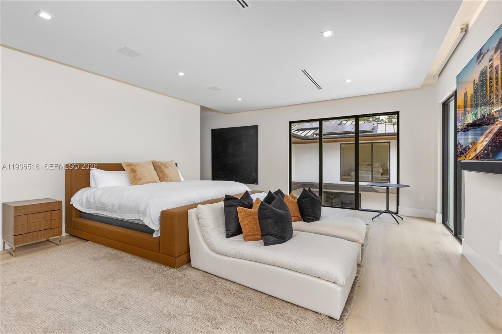 6003 SW 80th St South Miami, FL 33143