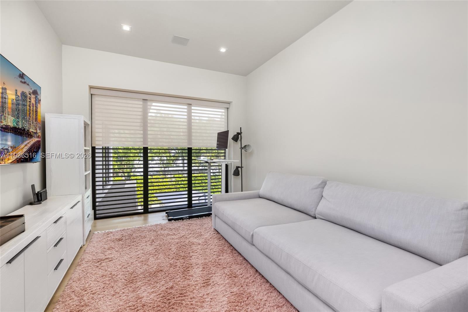 6003 SW 80th St South Miami, FL 33143