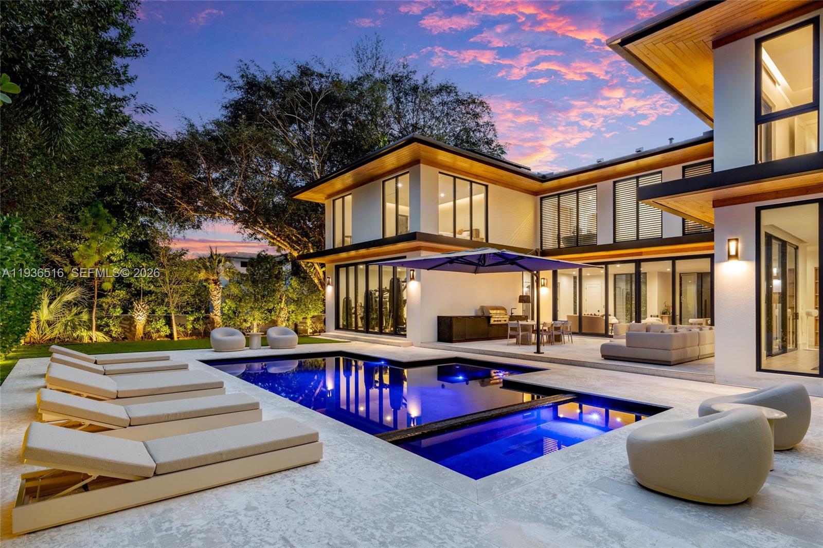 6003 SW 80th St South Miami, FL 33143