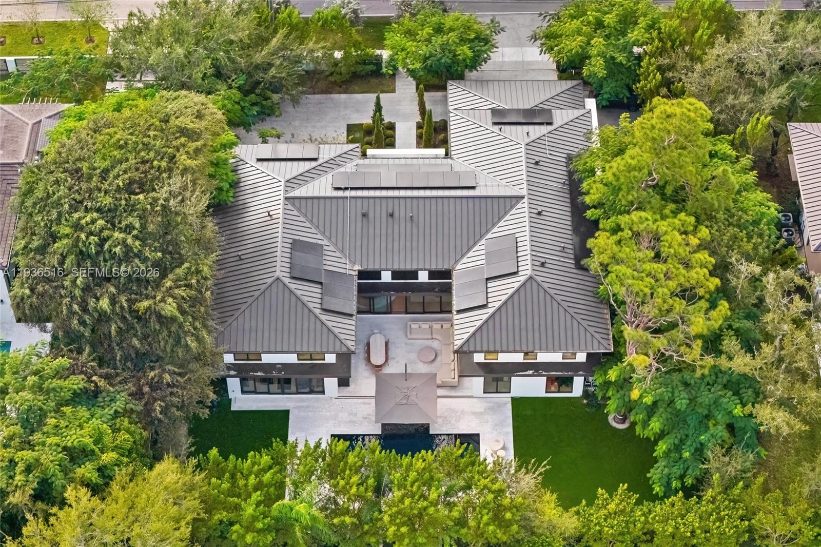 6003 SW 80th St South Miami, FL 33143