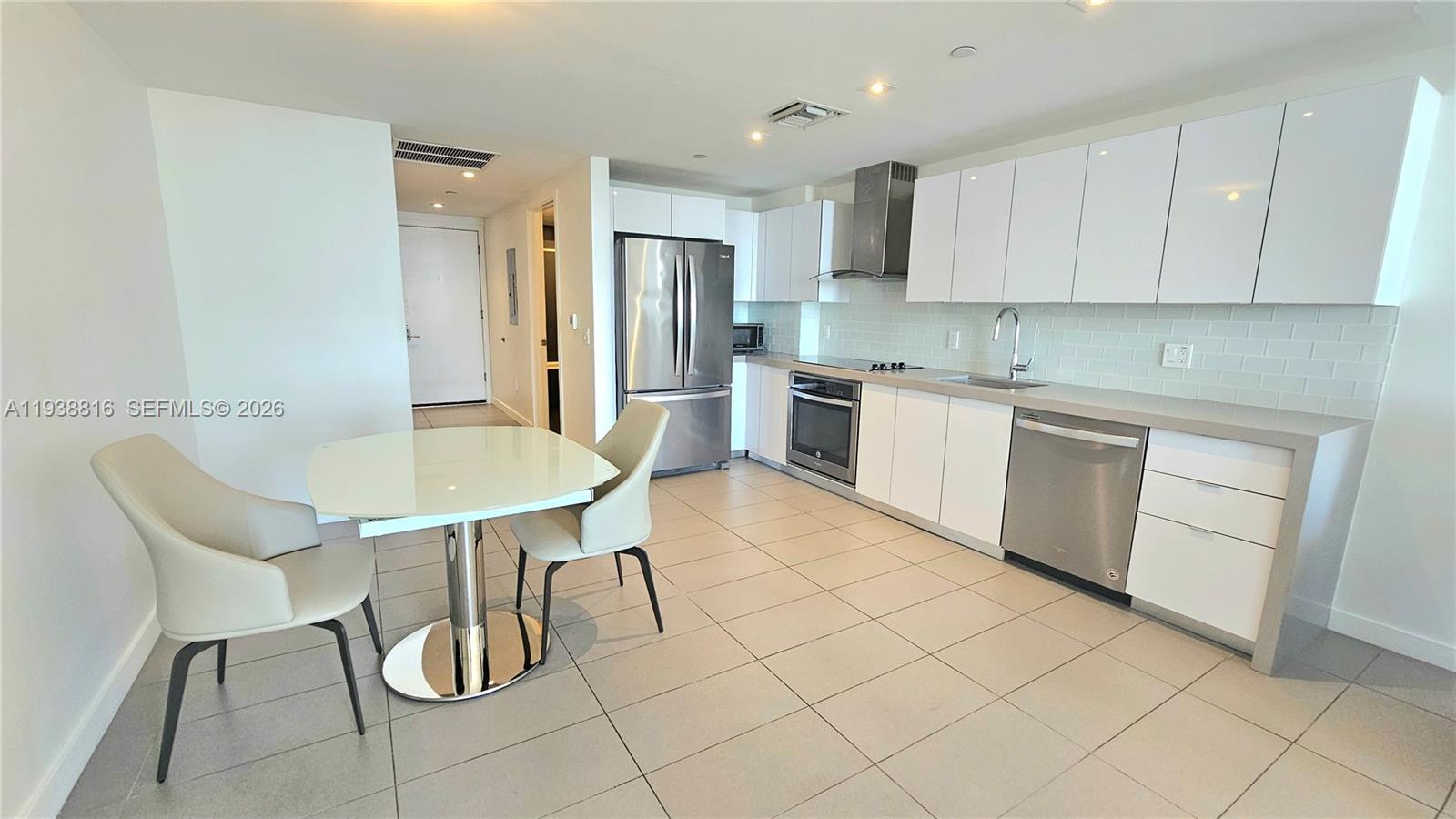 image Canvas Condo13