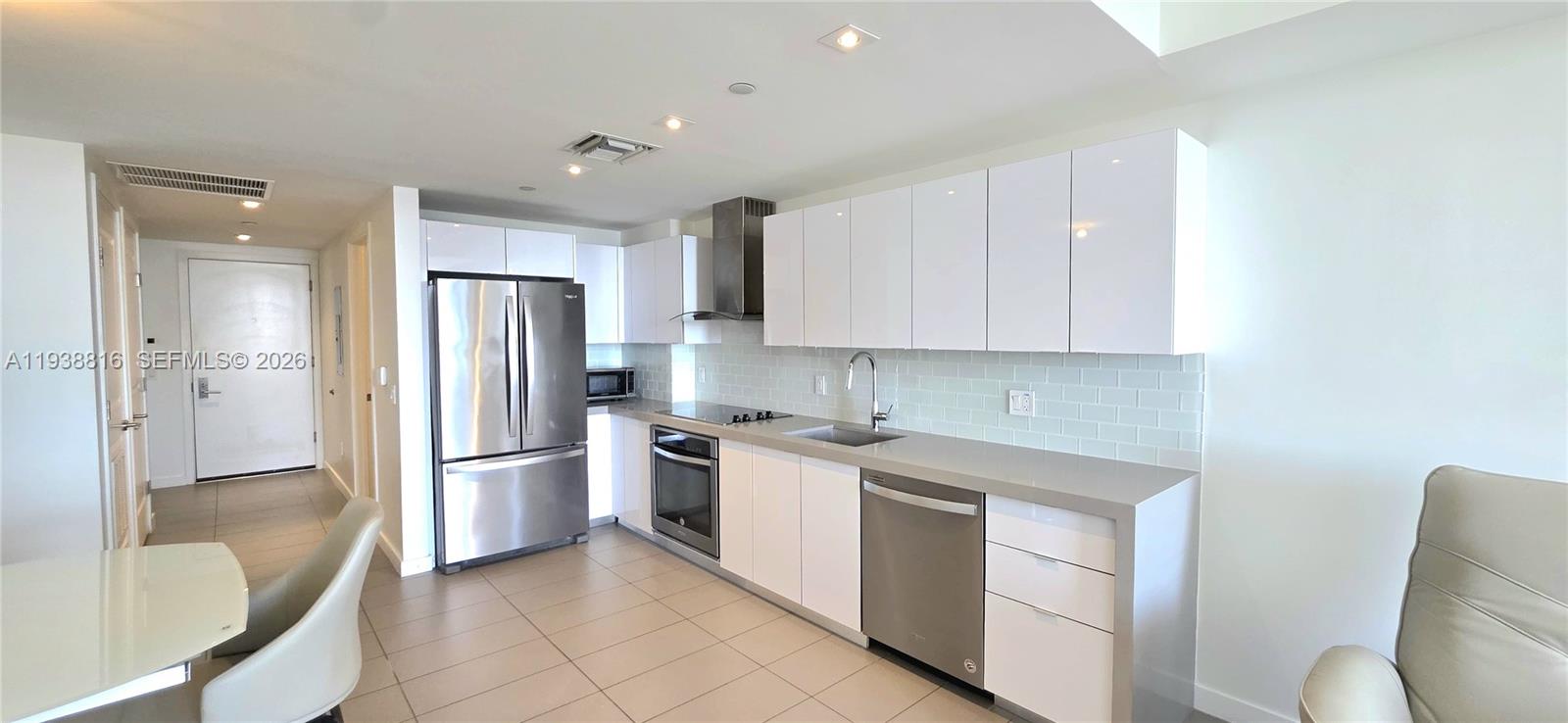 image Canvas Condo15