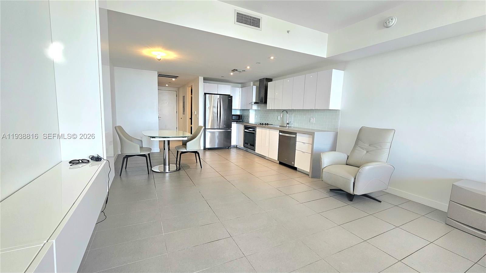 image Canvas Condo17