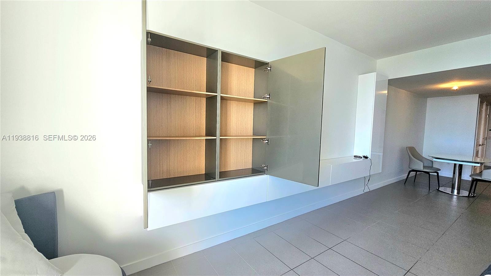 image Canvas Condo21