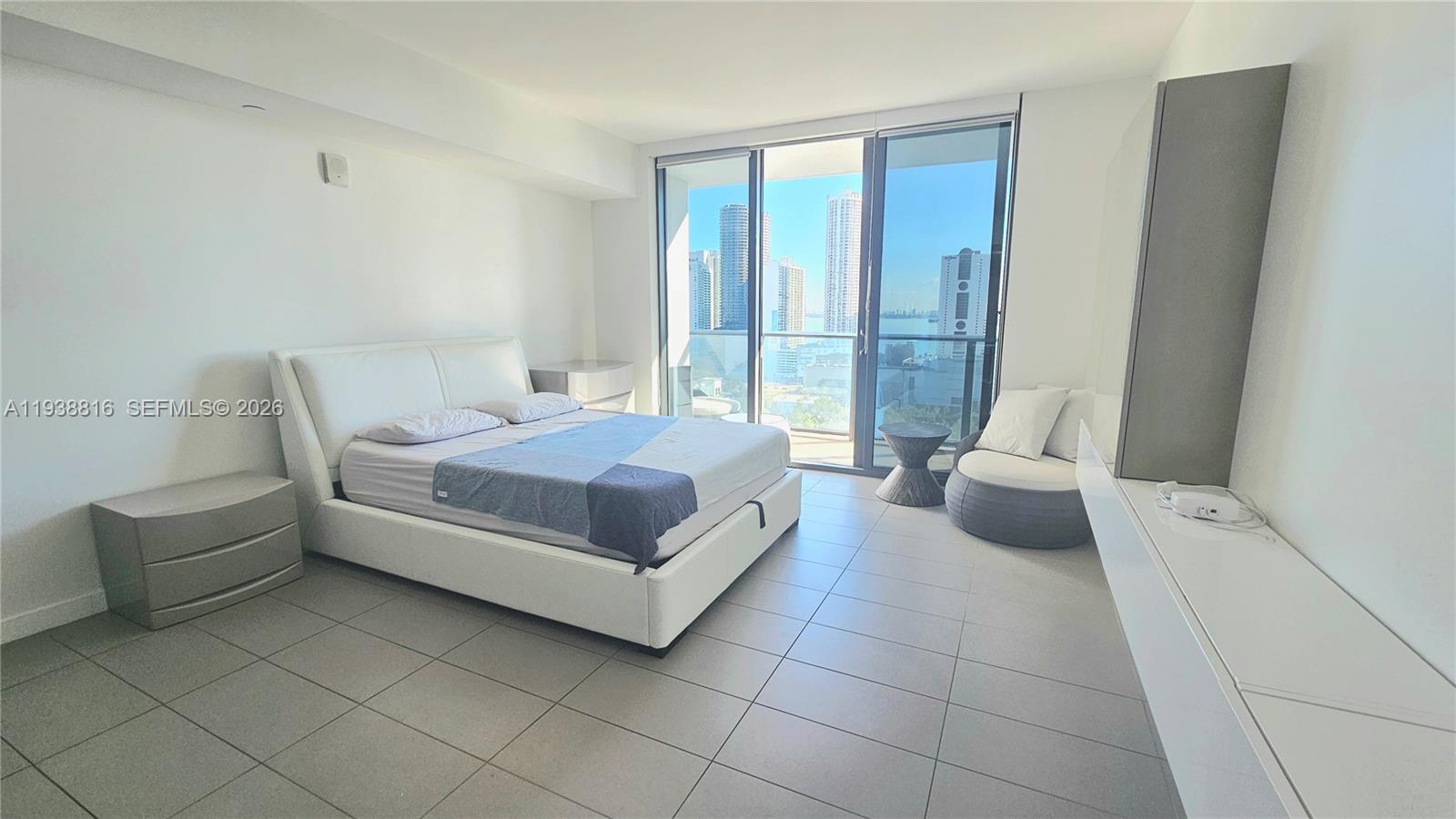 image Canvas Condo27