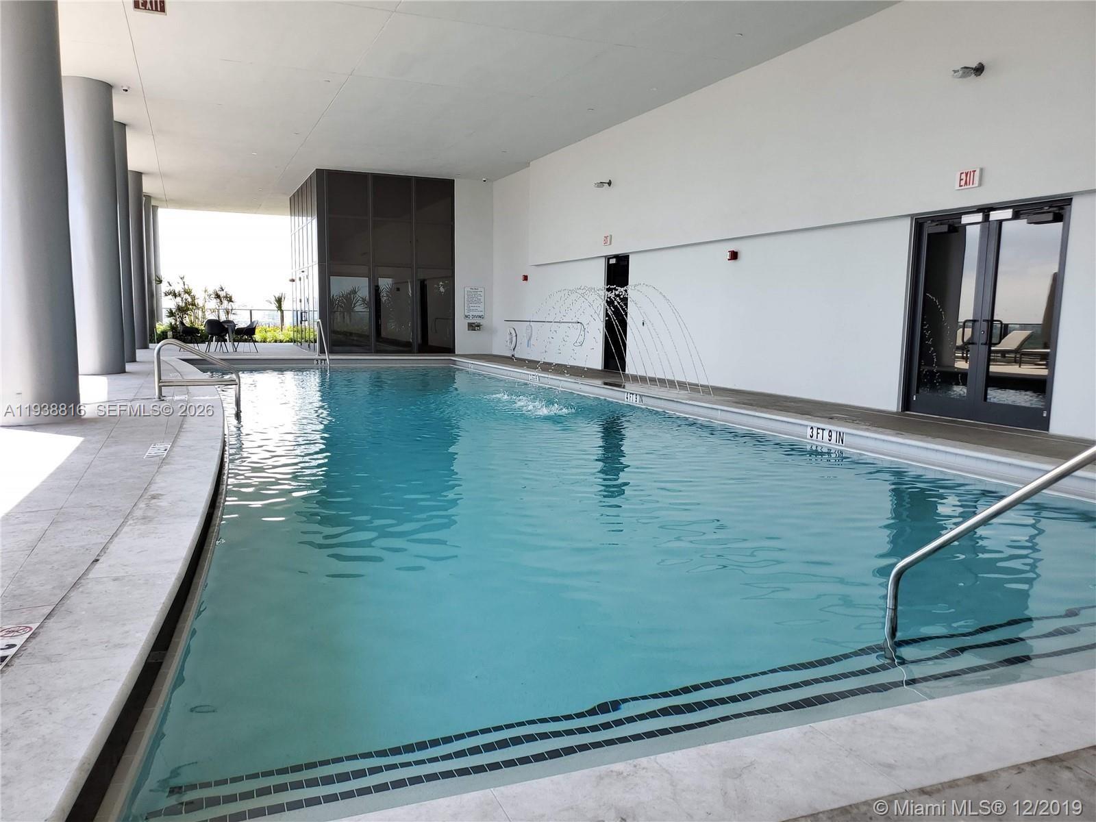 image Canvas Condo47