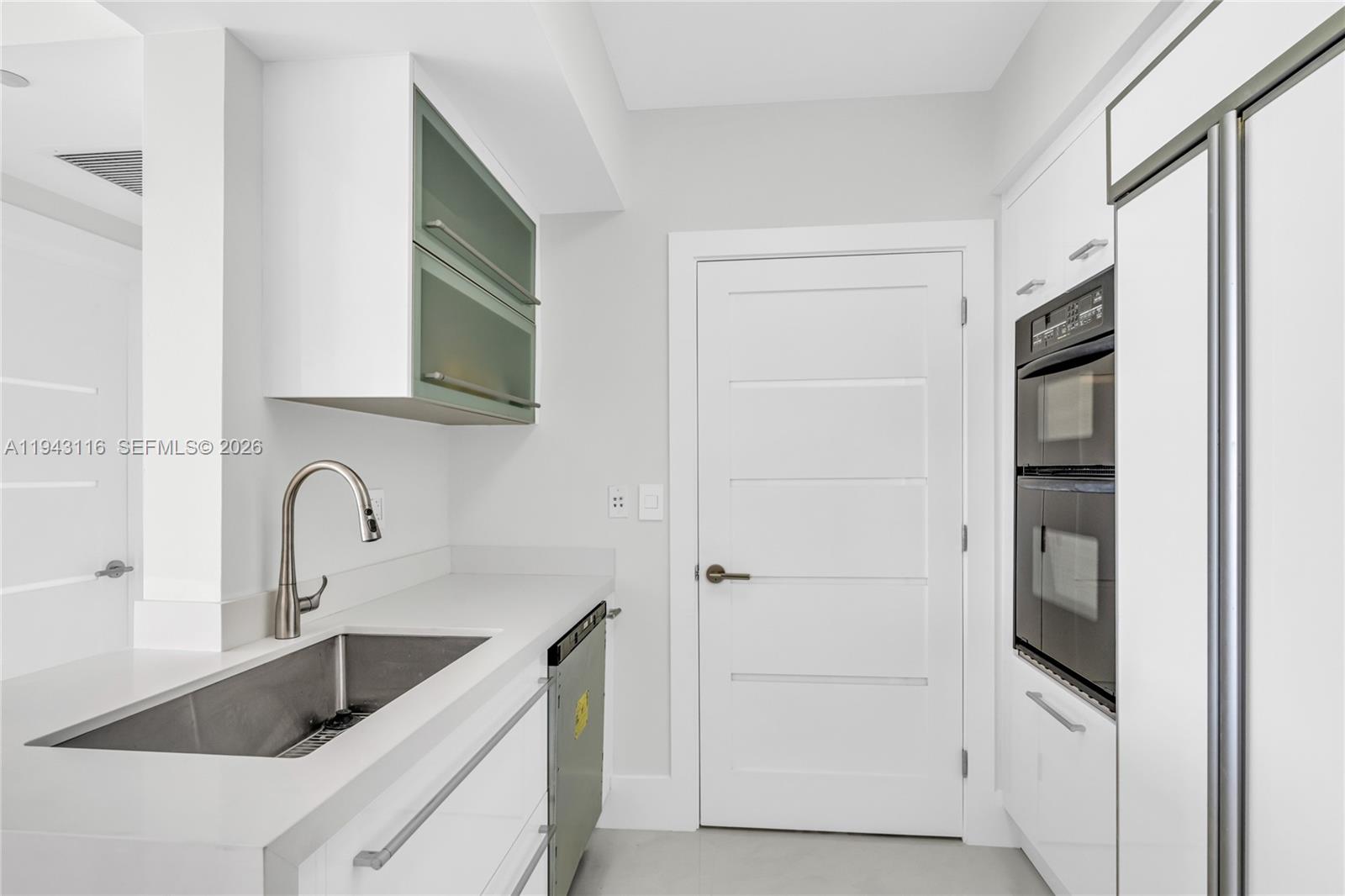 image Ocean Three Condo1