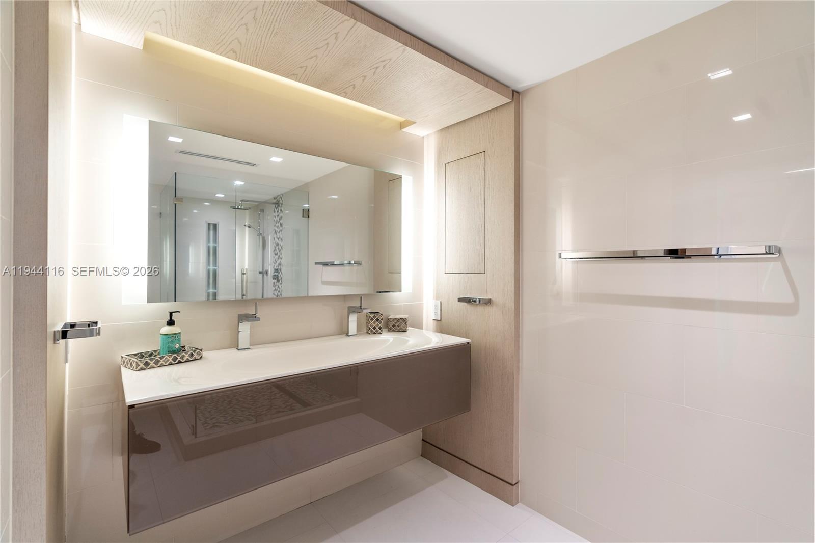 2200 S Ocean Ln #2609/2610 Fort Lauderdale, FL 33316