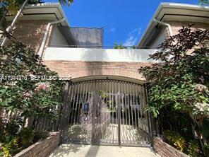 1601 Lenox Ave #1601-8