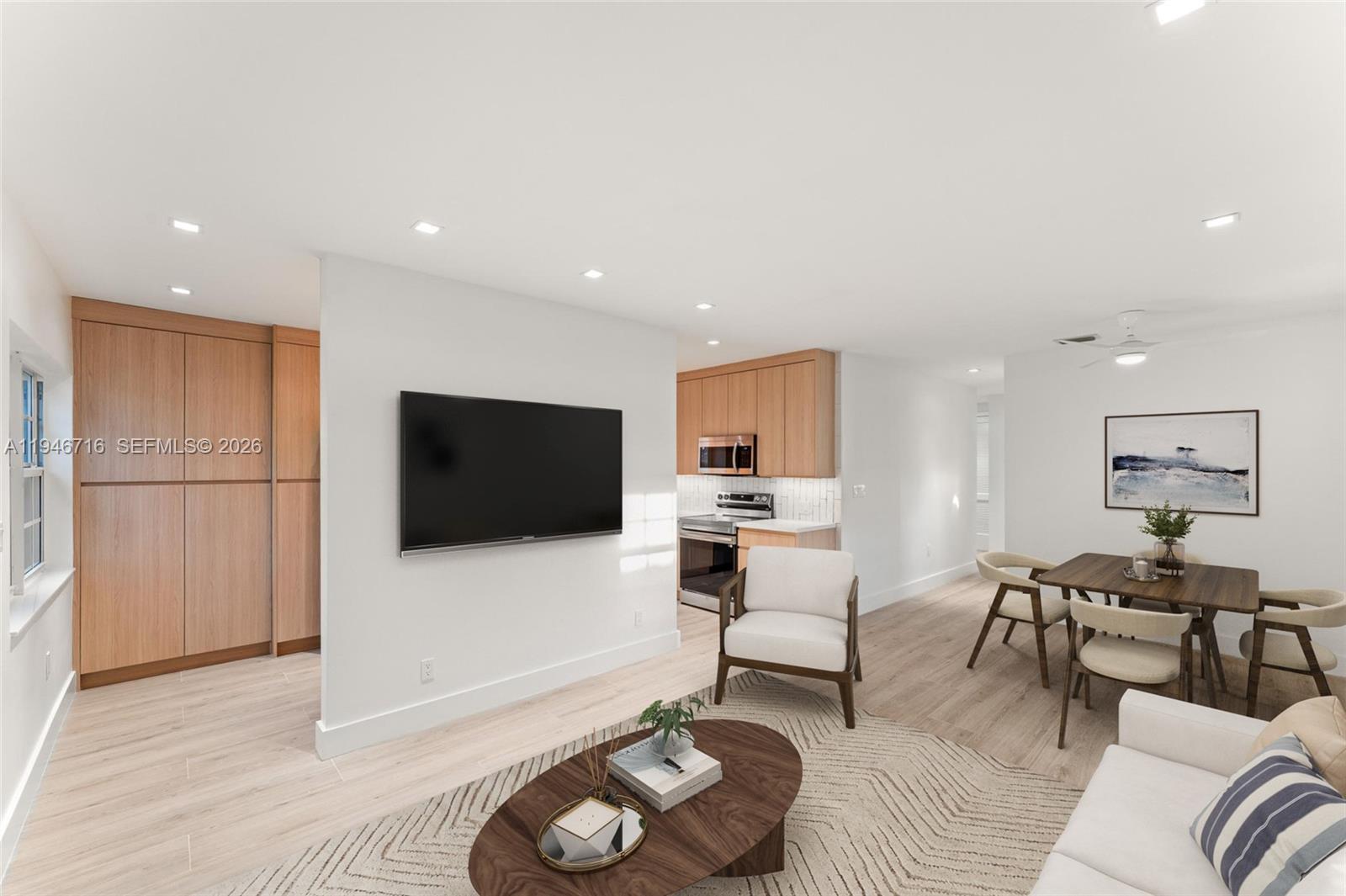 1880 NE 180th St North Miami Beach, FL 33162