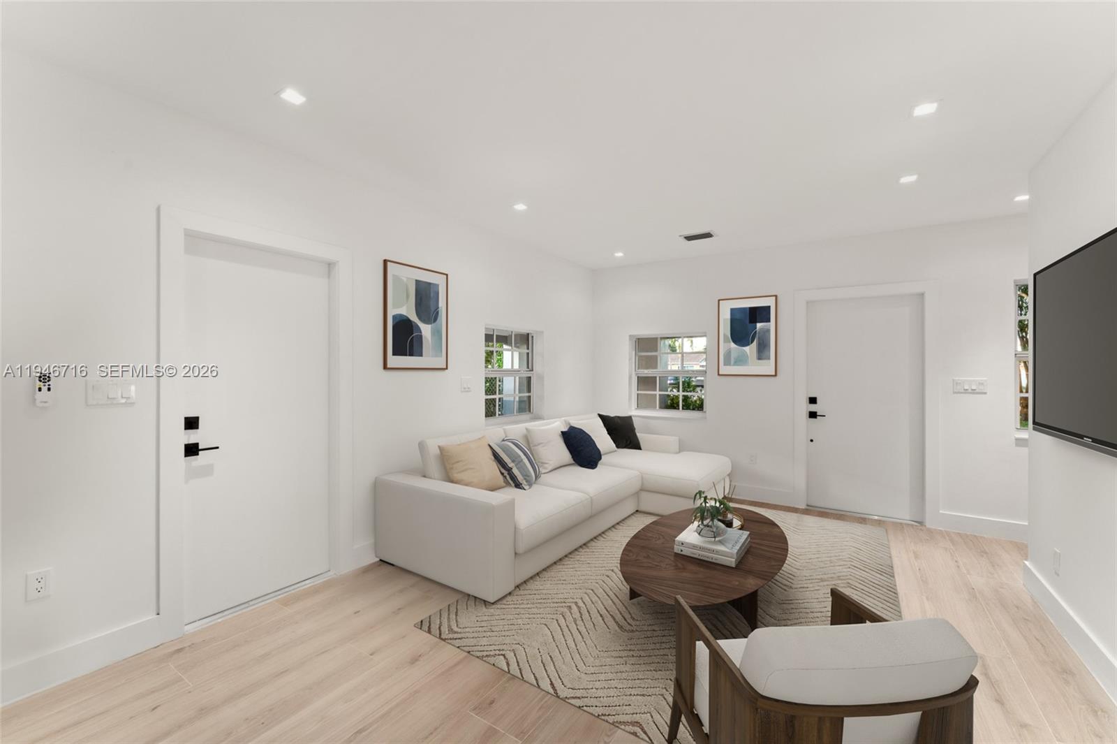 1880 NE 180th St North Miami Beach, FL 33162