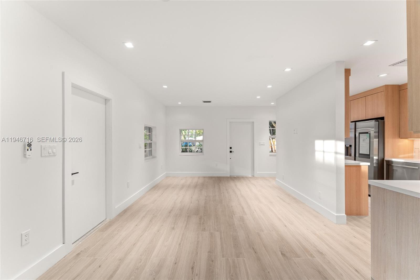 1880 NE 180th St North Miami Beach, FL 33162