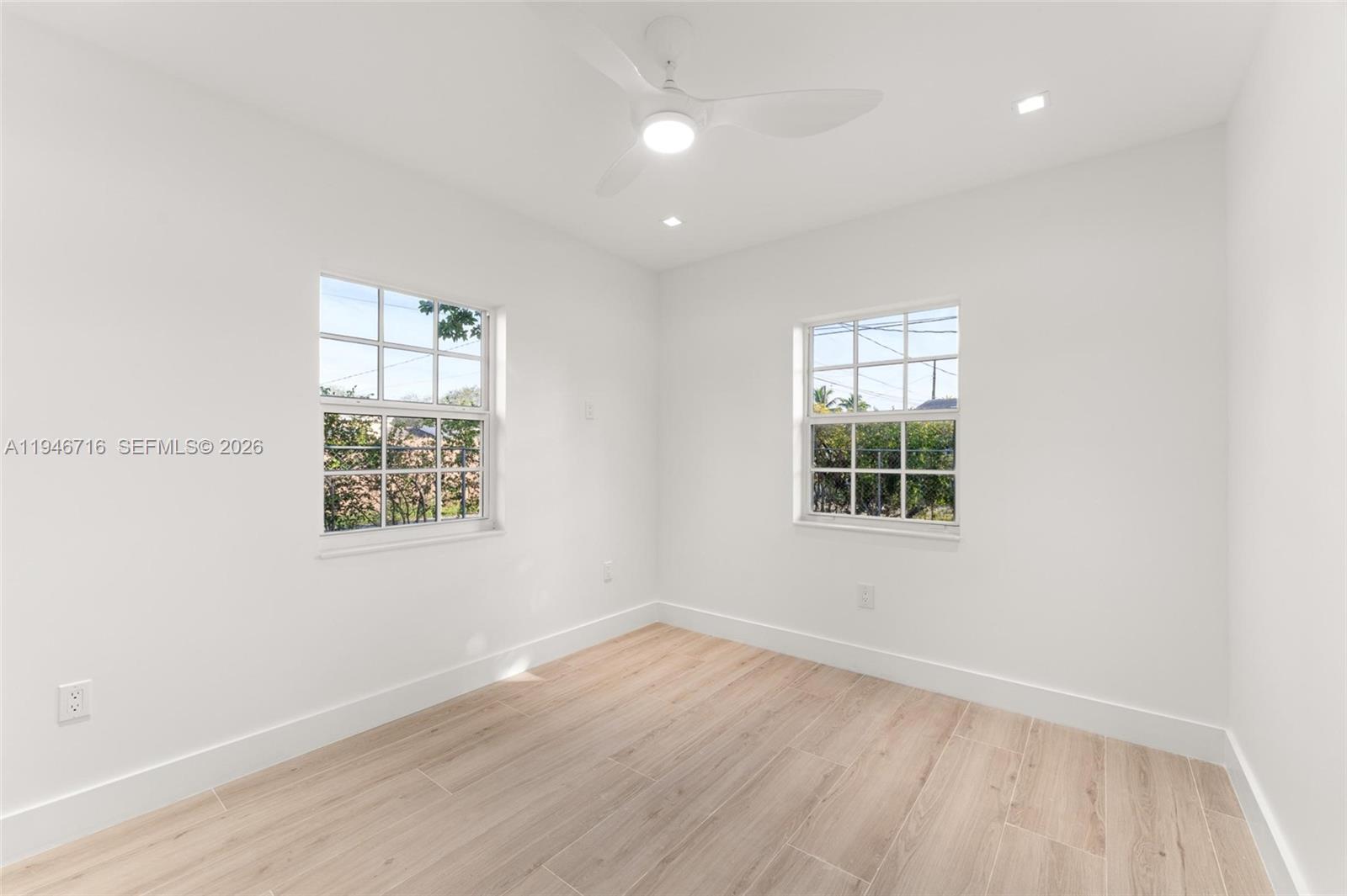 1880 NE 180th St North Miami Beach, FL 33162