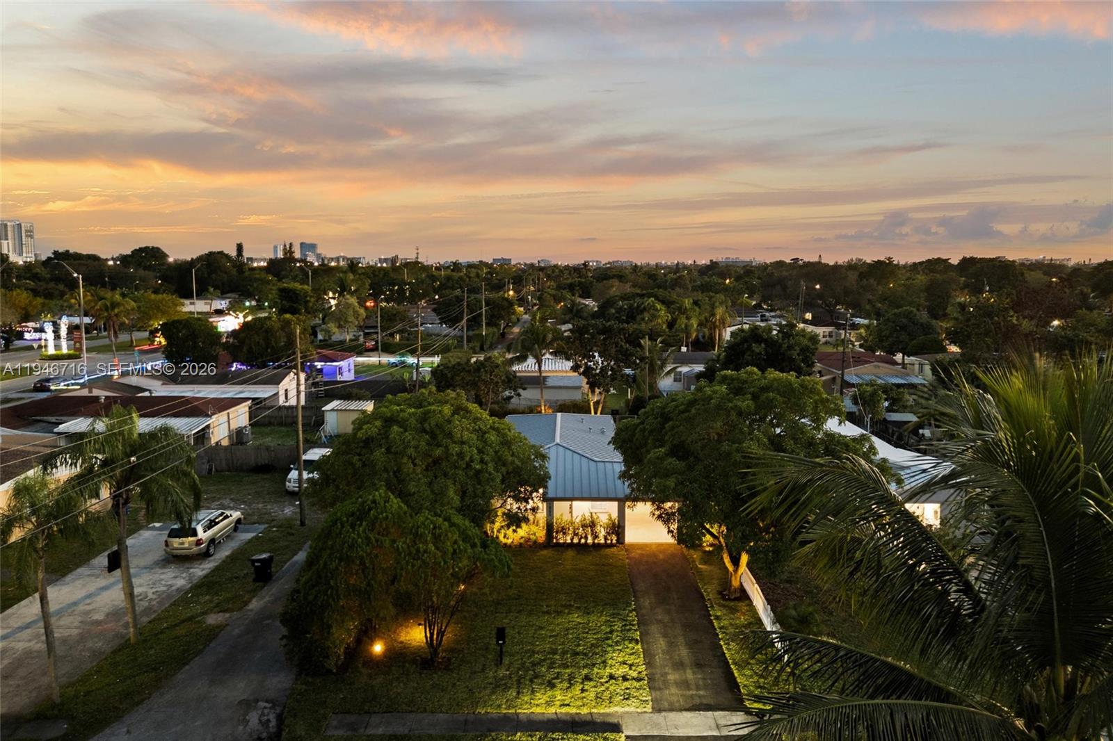 1880 NE 180th St North Miami Beach, FL 33162