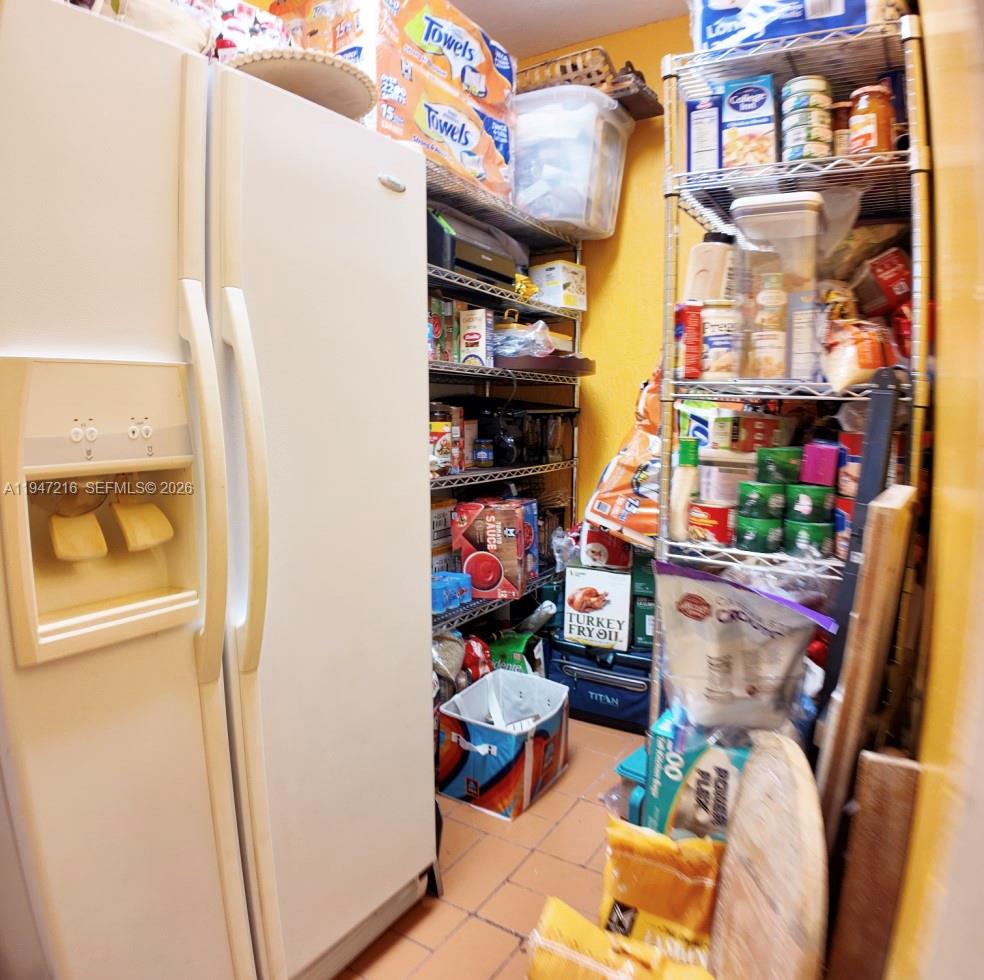 8884 SW 220th Ln Cutler Bay, FL 33190