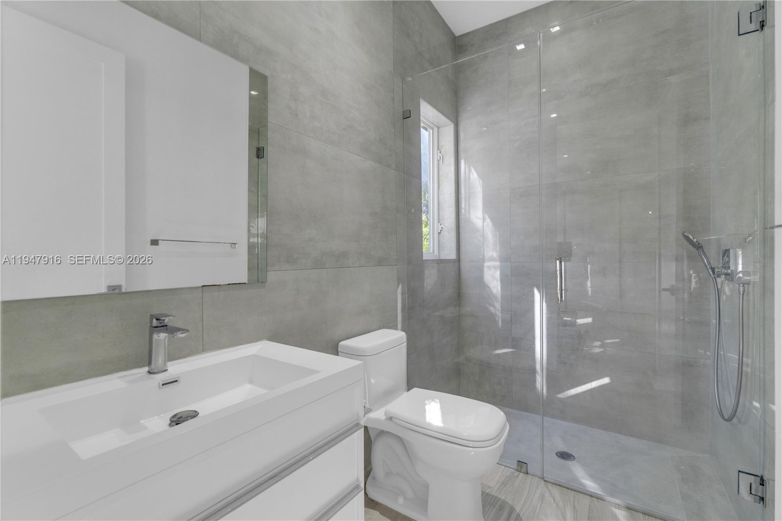 760 NE 115th St Biscayne Park, FL 33161