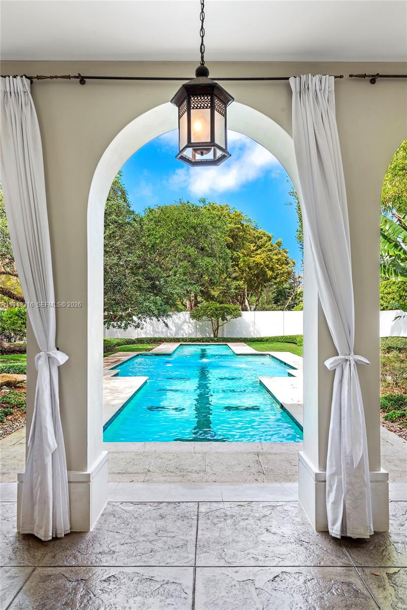 4191 Lybyer Ave Miami, FL 33133