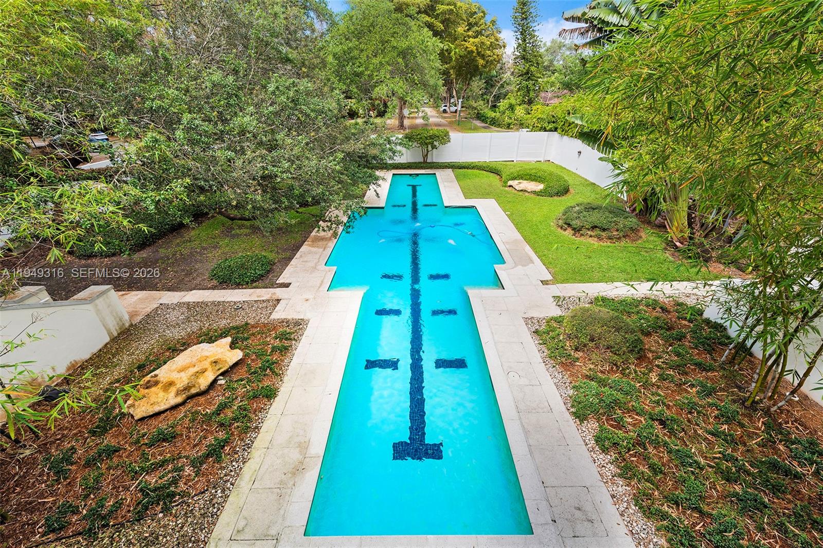 4191 Lybyer Ave Miami, FL 33133