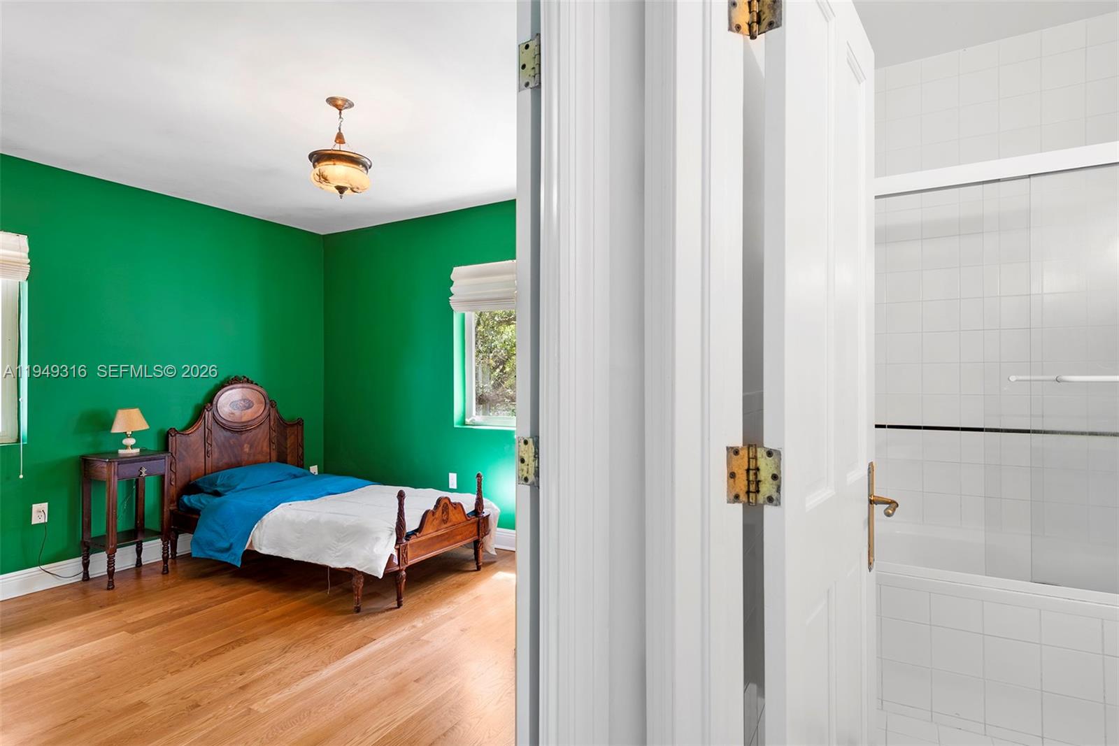 4191 Lybyer Ave Miami, FL 33133