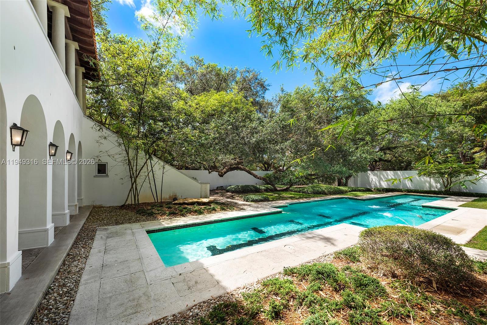 4191 Lybyer Ave Miami, FL 33133