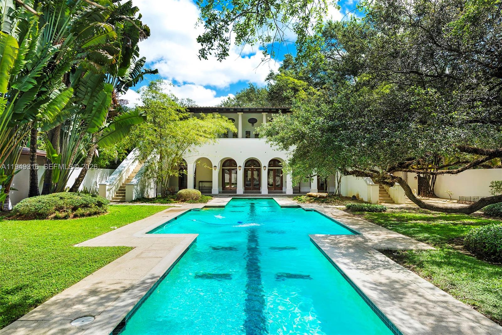 4191 Lybyer Ave Miami, FL 33133