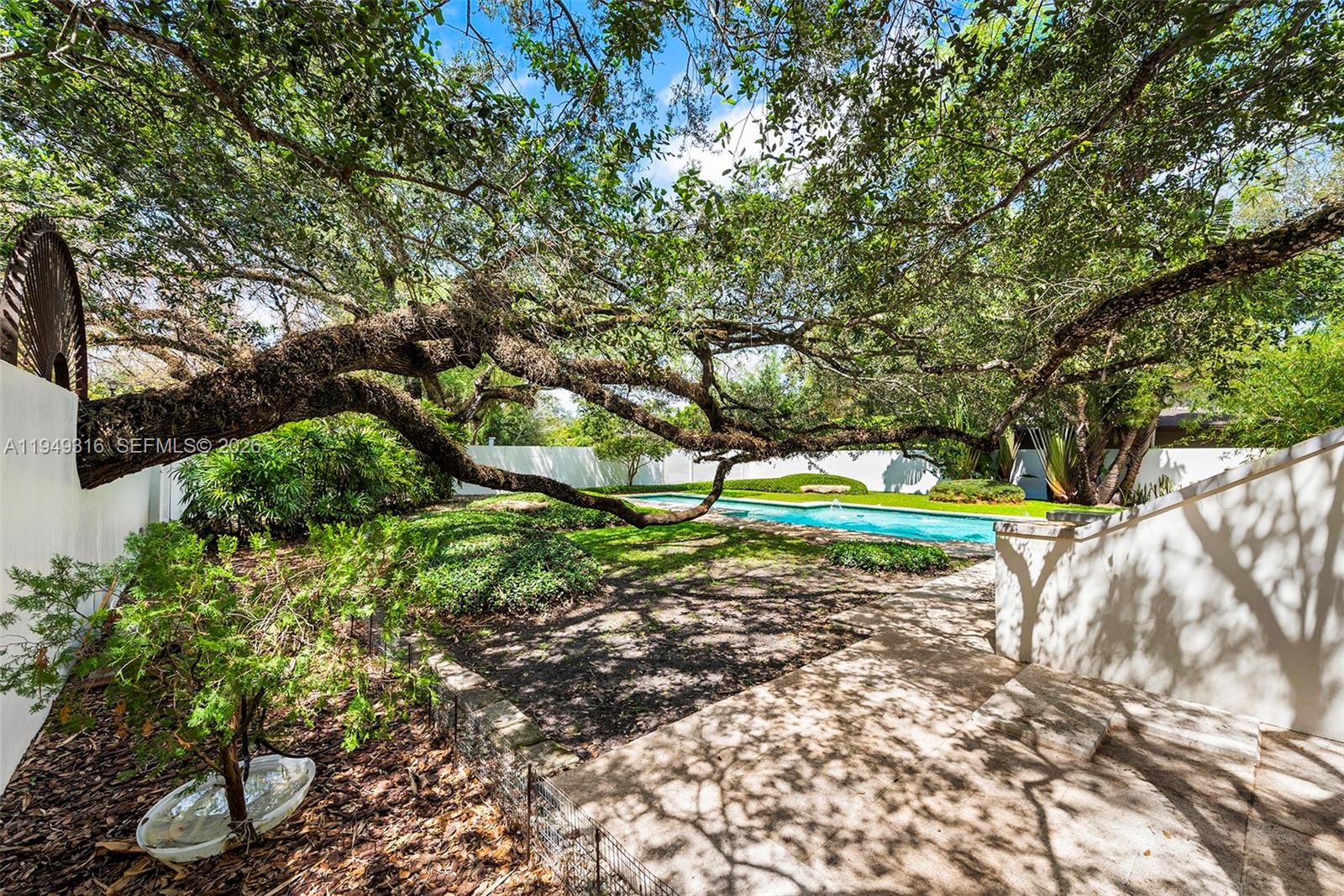 4191 Lybyer Ave Miami, FL 33133