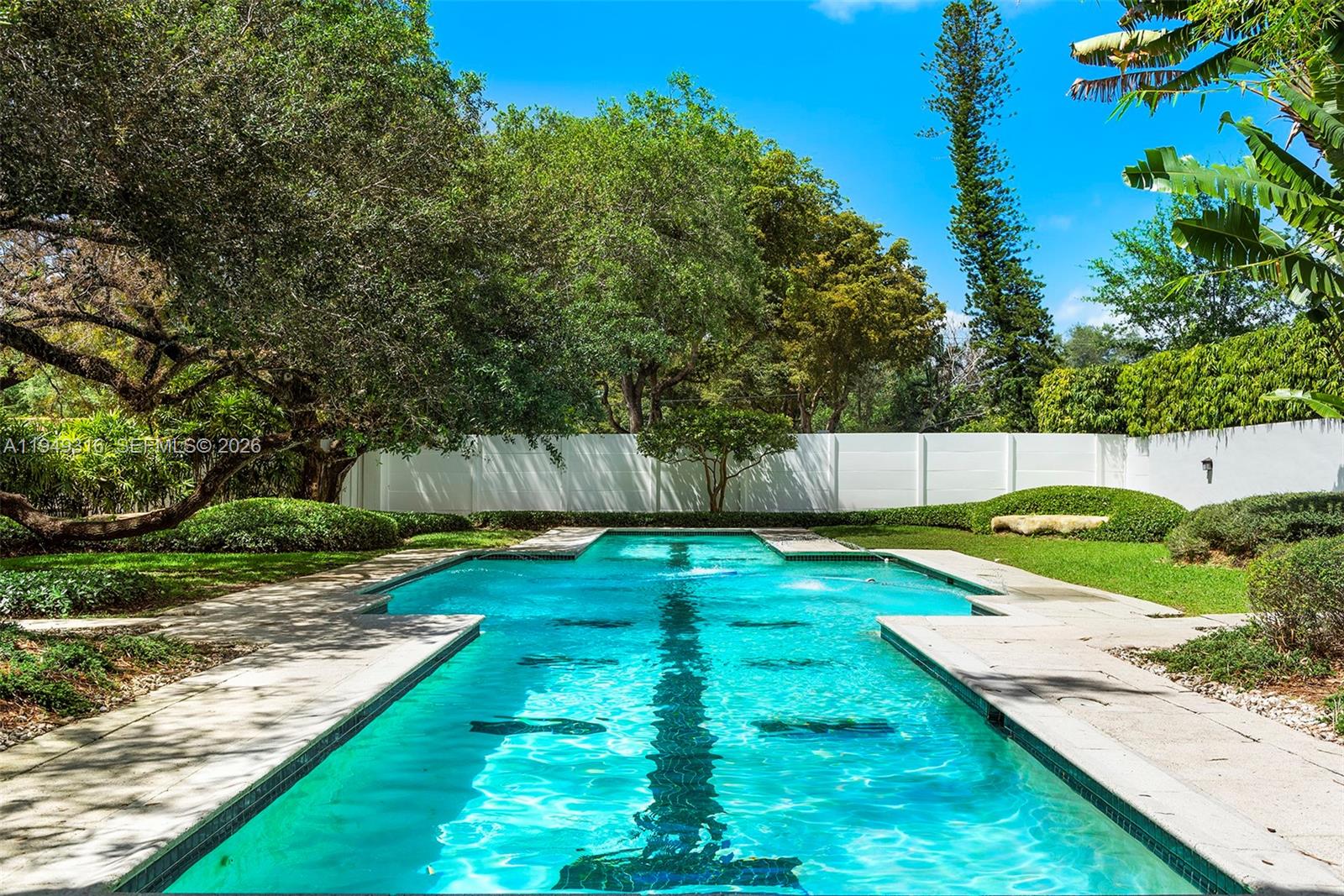 4191 Lybyer Ave Miami, FL 33133