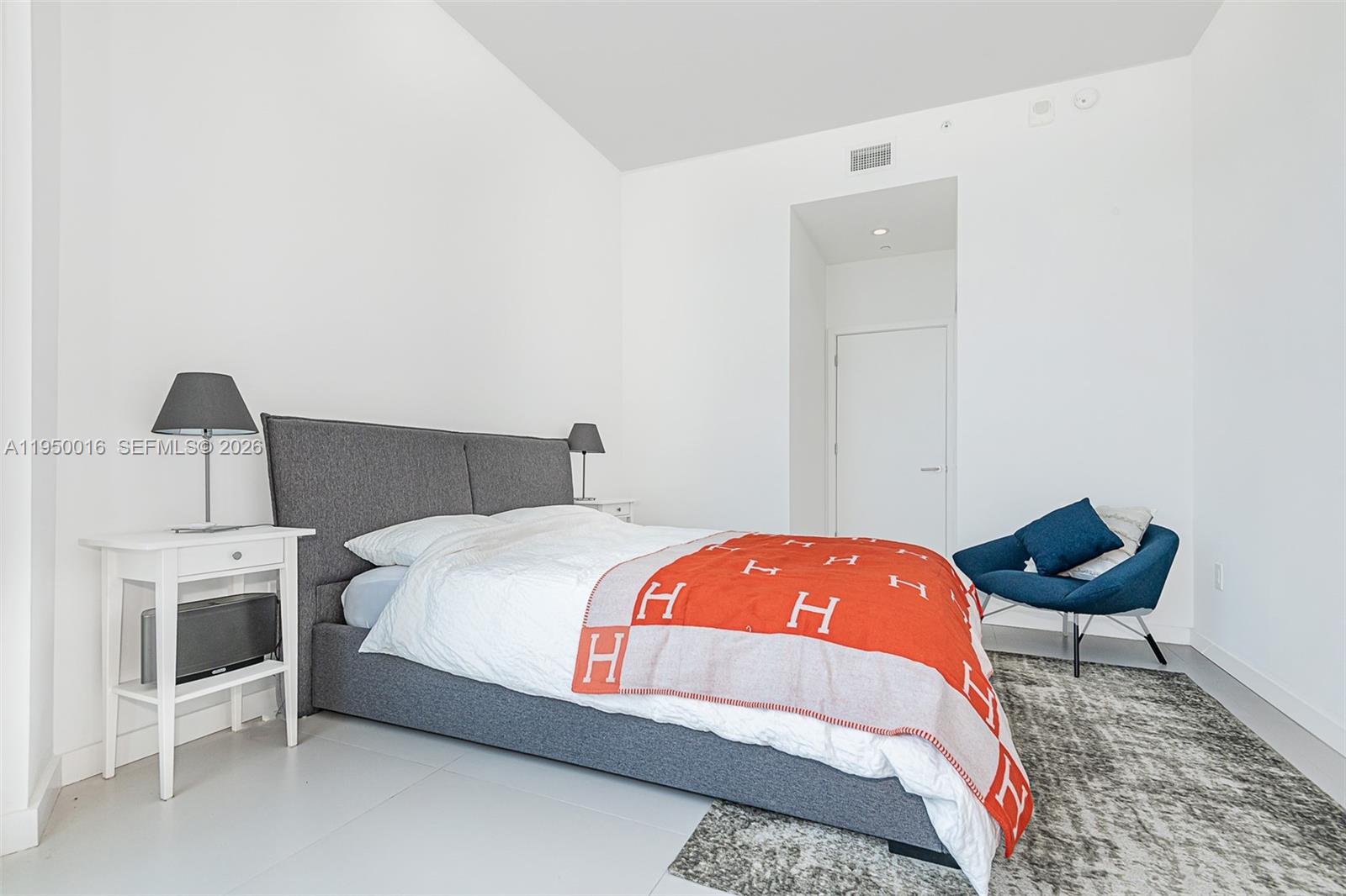 501 NE 31st St #PH4404 Miami, FL 33137