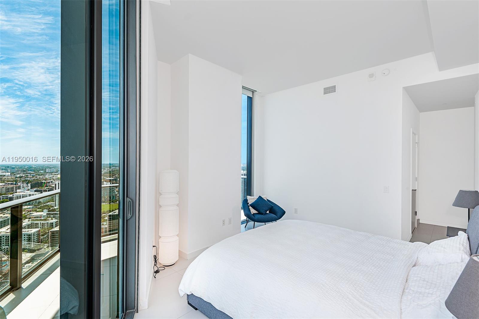 501 NE 31st St #PH4404 Miami, FL 33137