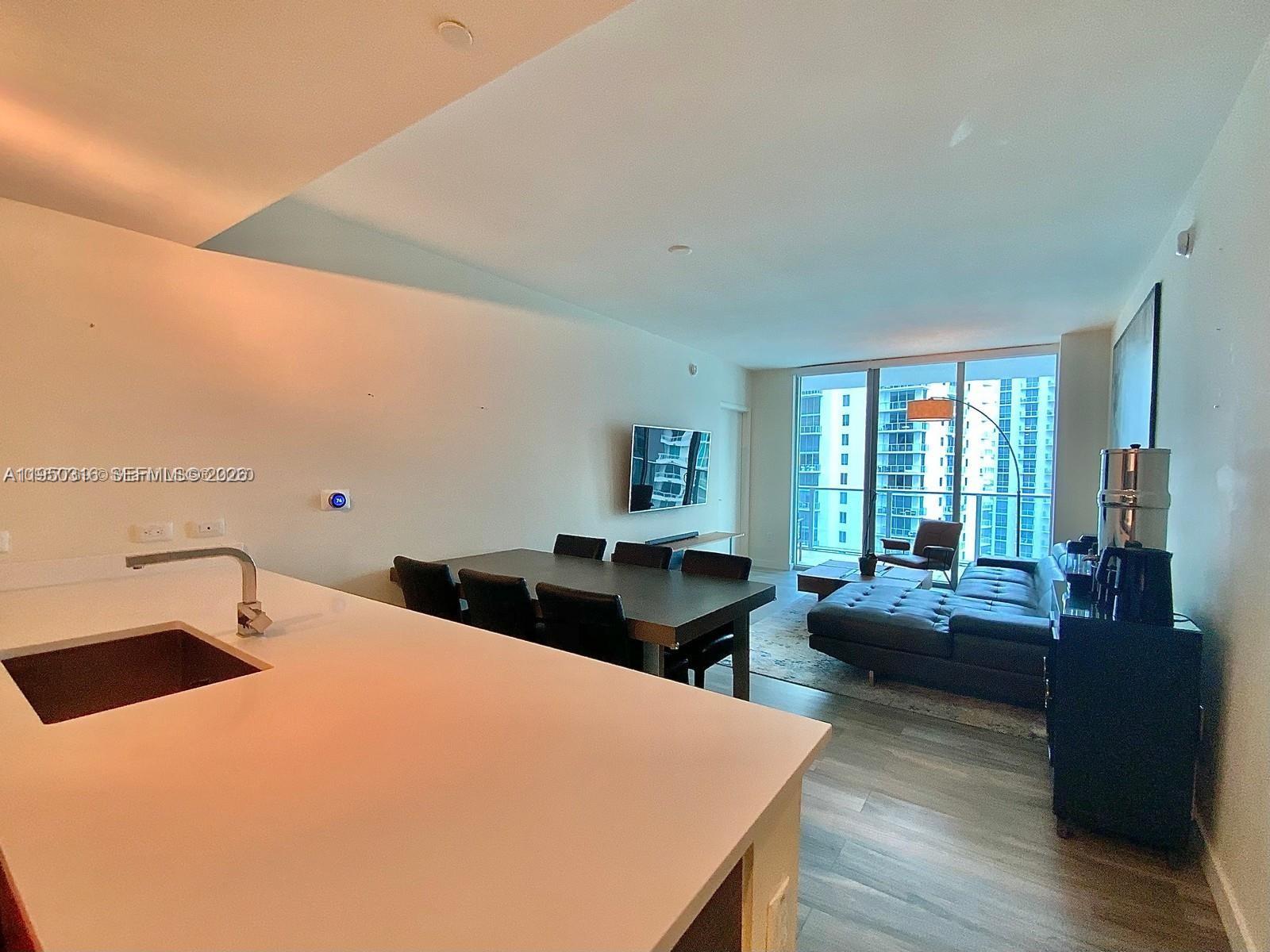 image 1100 Millecento Residence2