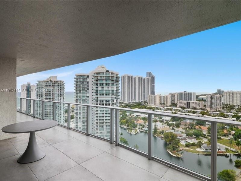 330 Sunny Isles Blvd #5-2404